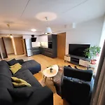 Aptartment At Newer Building